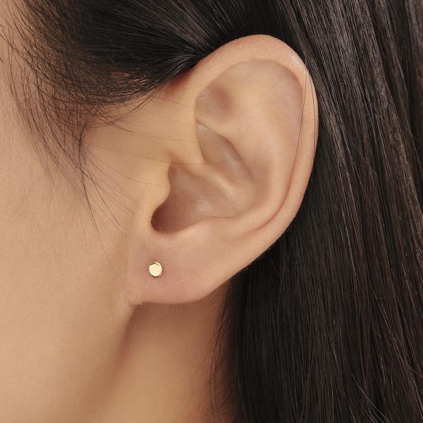DOT | Disc Stud Earrings