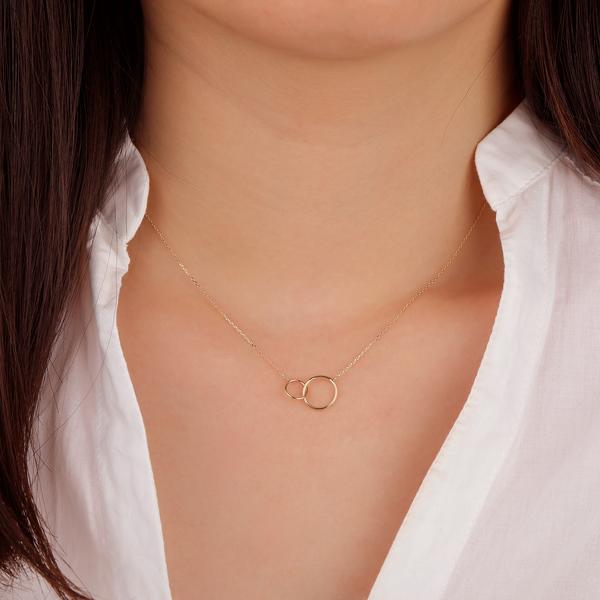 HELEN | Interlocking Circle Necklace