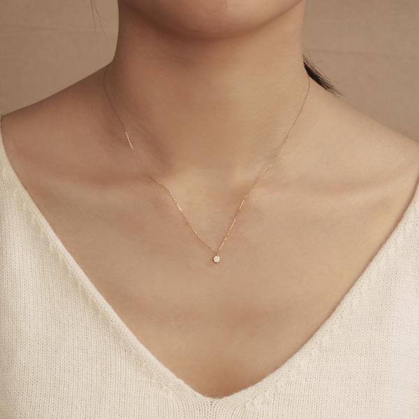 LILY | Diamond Disc Necklace