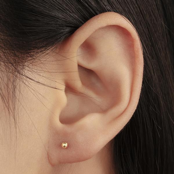SIA | Sphere Stud Earrings
